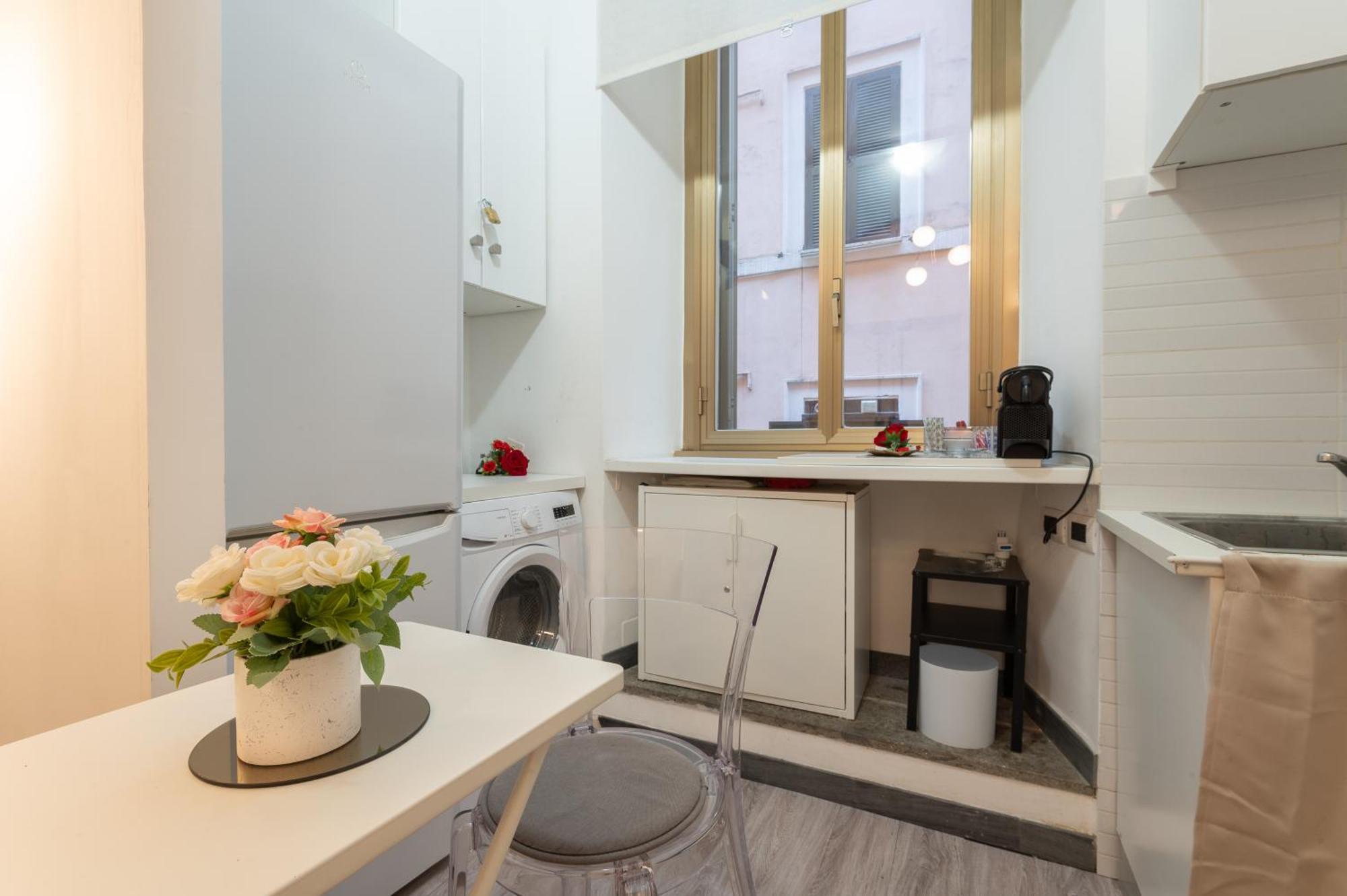 Cairoli 1 House G&B Colisee โรม ภายนอก รูปภาพ