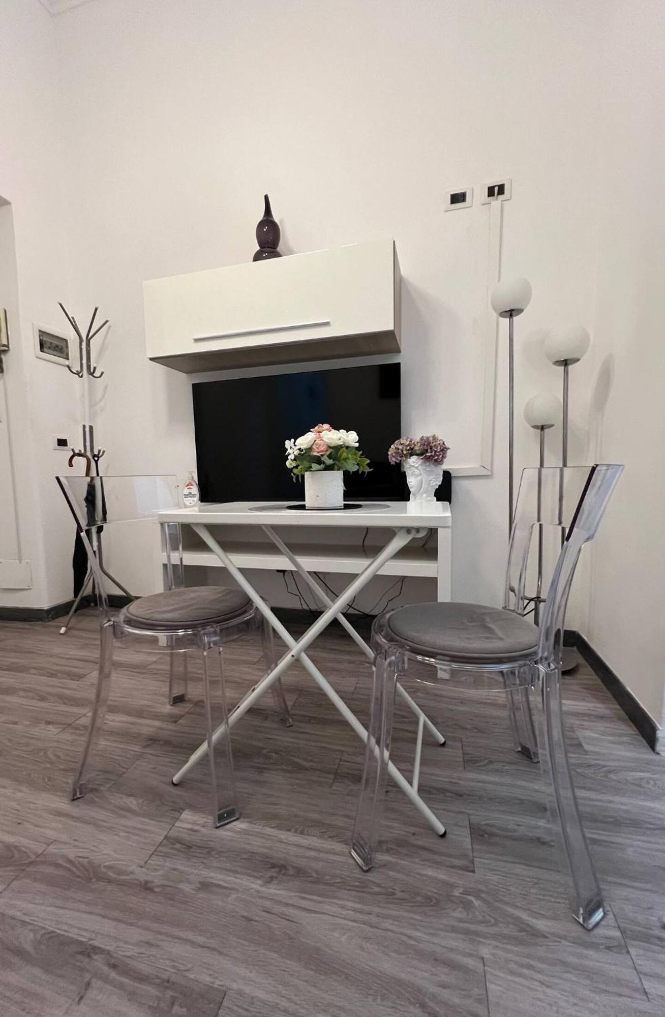 Cairoli 1 House G&B Colisee โรม ภายนอก รูปภาพ